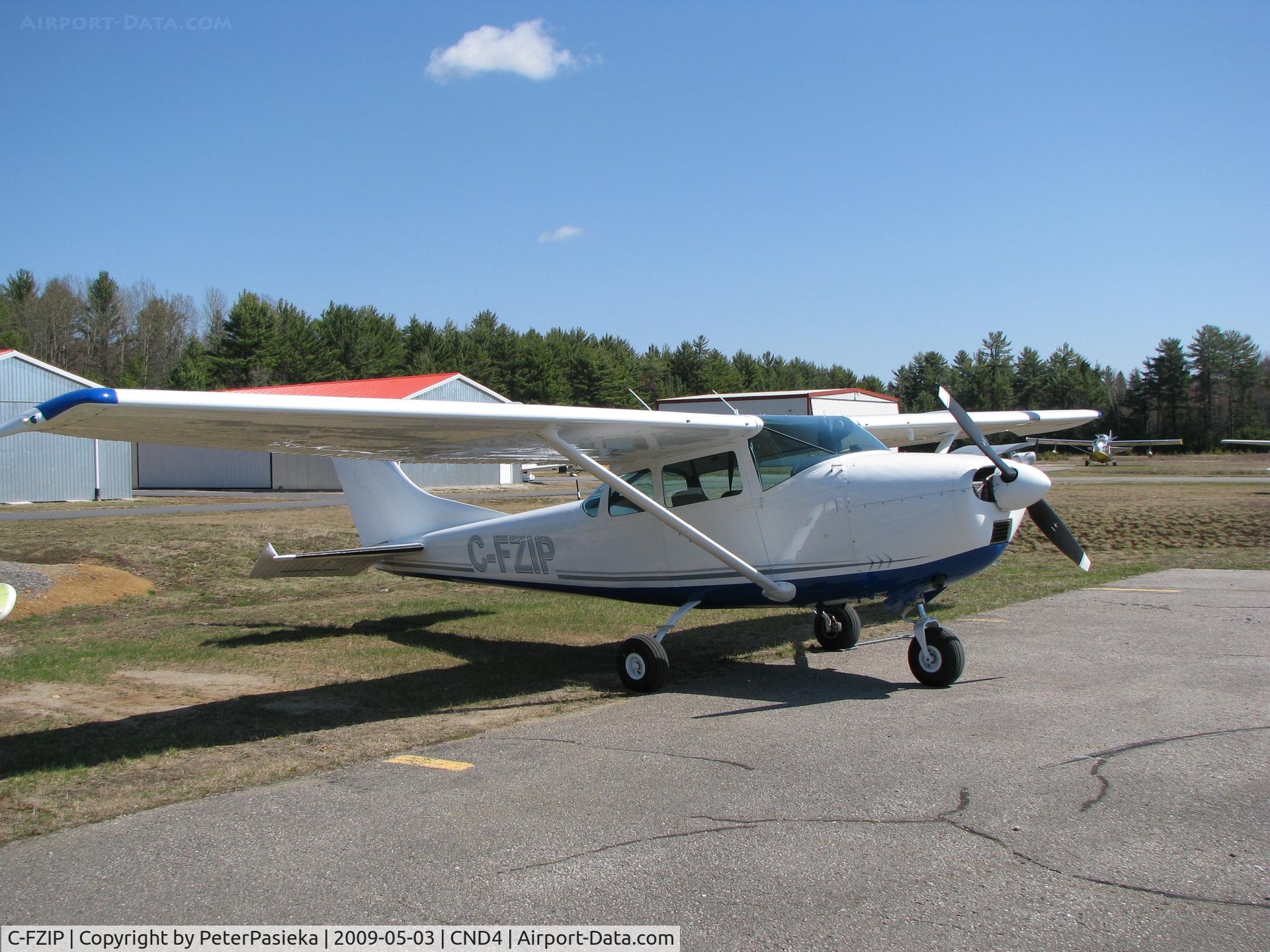 C-FZIP, 1963 Cessna 182F Skylane C/N 182-55006, @ Haliburton/Stahnope Airport
