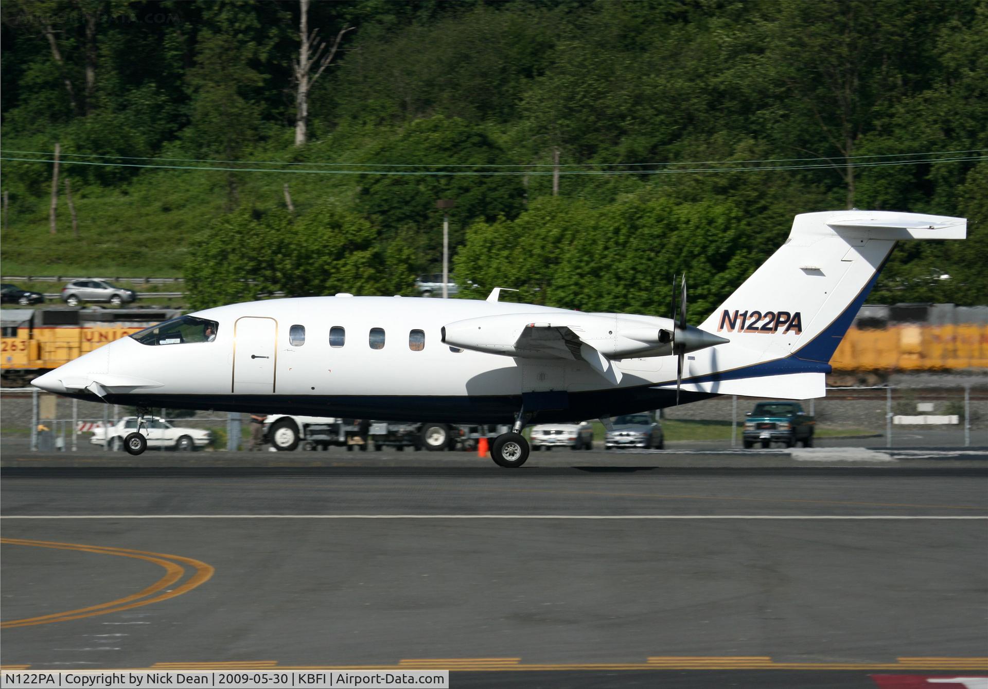 N122PA, 2001 Piaggio P-180 Avanti C/N 1038, KBFI