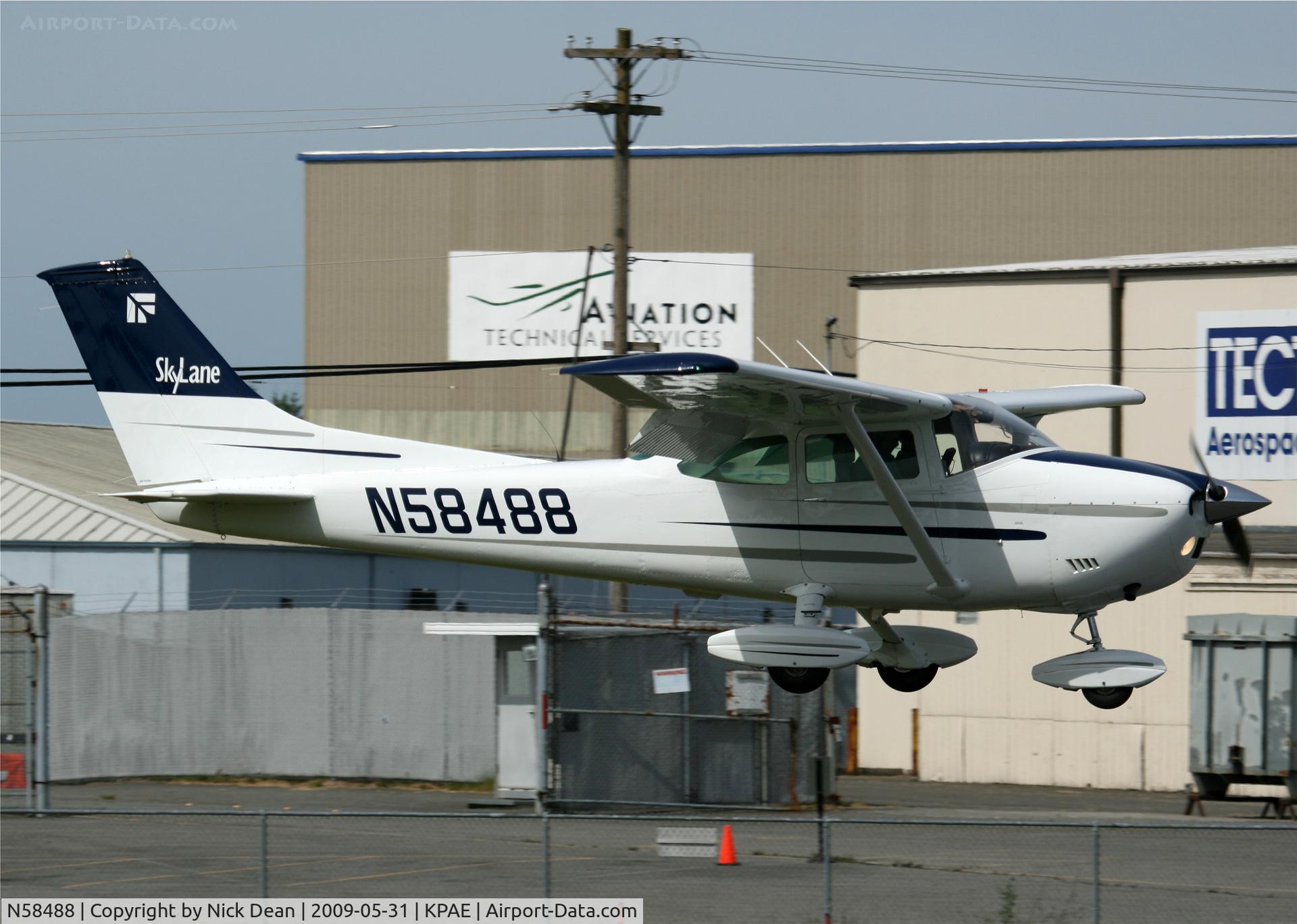 N58488, 1973 Cessna 182P Skylane C/N 18262097, KPAE