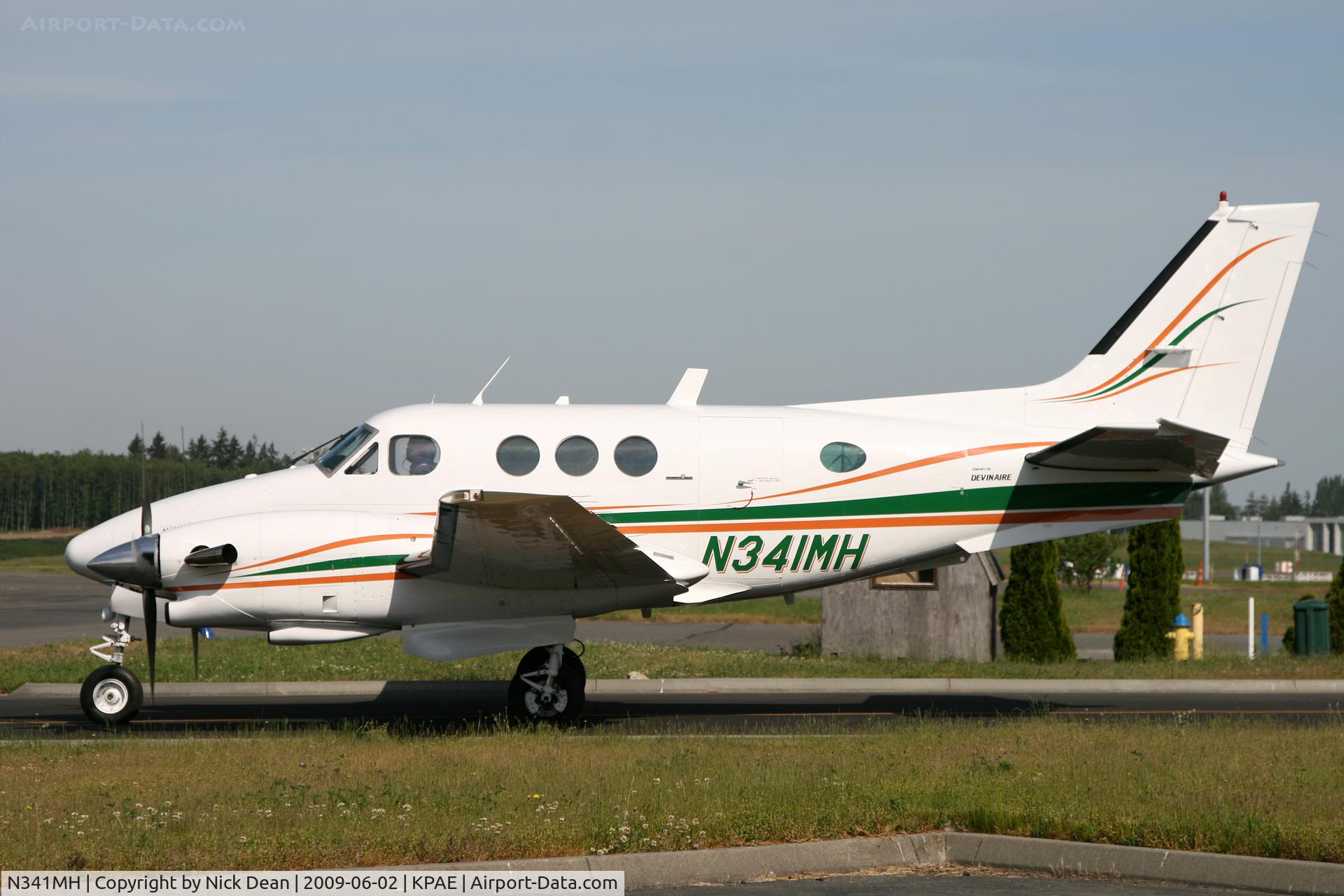 N341MH, 1980 Beech E-90 King Air C/N LW-341, KPAE