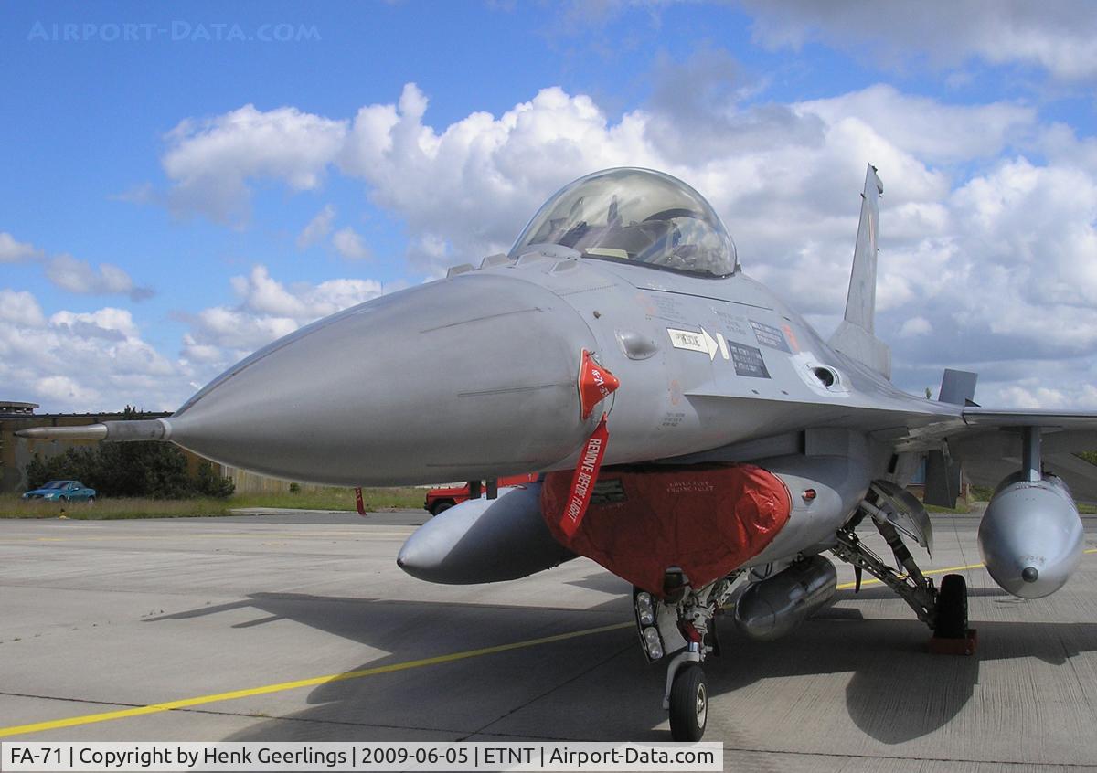 FA-71, SABCA F-16AM Fighting Falcon C/N 6H-71, Spotters day at Wittmund AFB - Germany