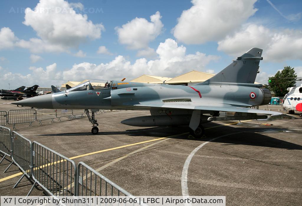 X7, Dassault Mirage 2000C C/N 7, S/n 7 - Used only by French CEV and displayed during LFBC Airshow 2009