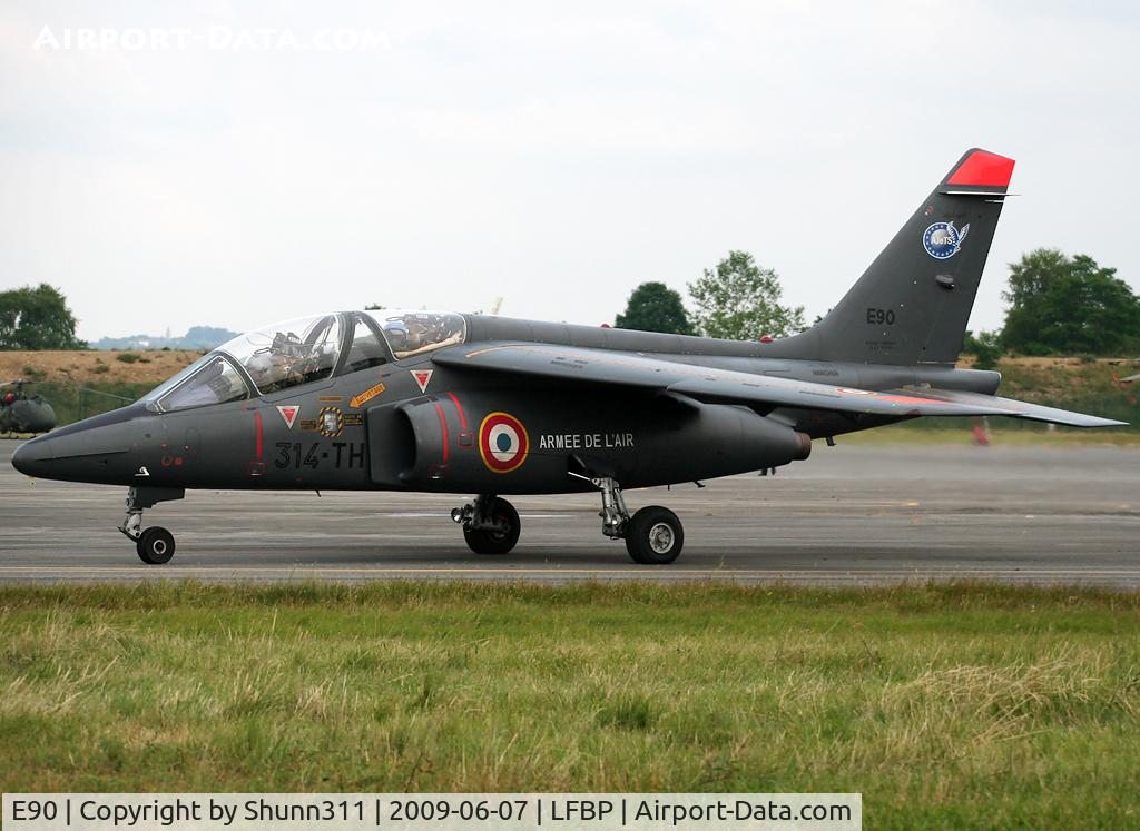 E90, Dassault-Dornier Alpha Jet E C/N E90, Departing after LFBP Open Day 2009