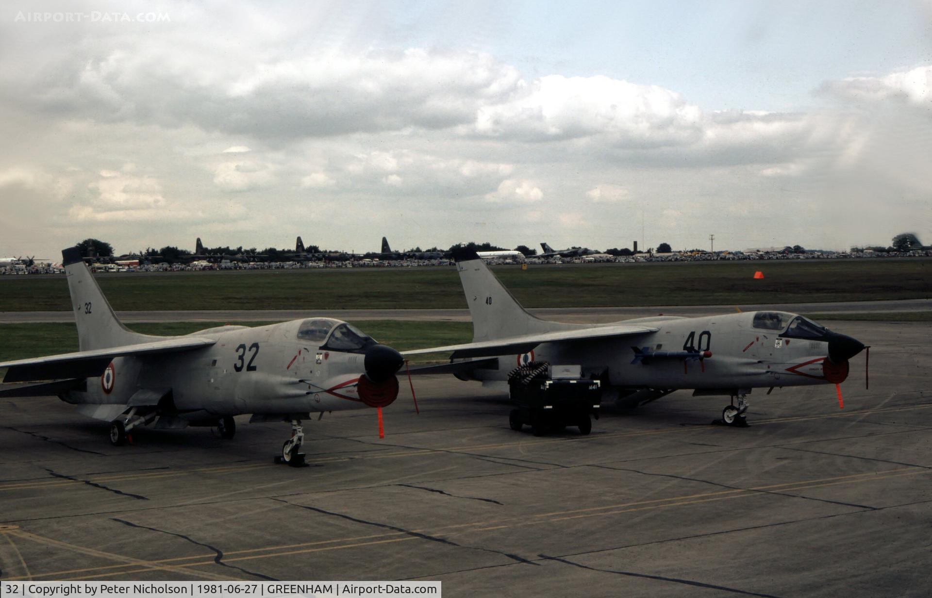 32, Vought F-8E(FN) Crusader C/N 1249, Crusader 32 of French Aeronavale's 12 Flotille at the 1981 Intnl Air Tattoo at RAF Greenham.