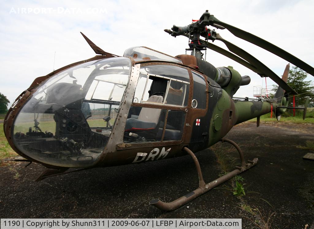 1190, Aérospatiale SA-341F Gazelle C/N 1190, Stored in LFBP Air Base...