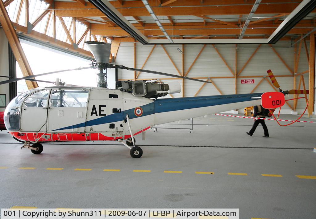 001, 1959 Sud SE-3160 Alouette III C/N 01, Displayed by Dax Museum during LFBP Opne Day 2009