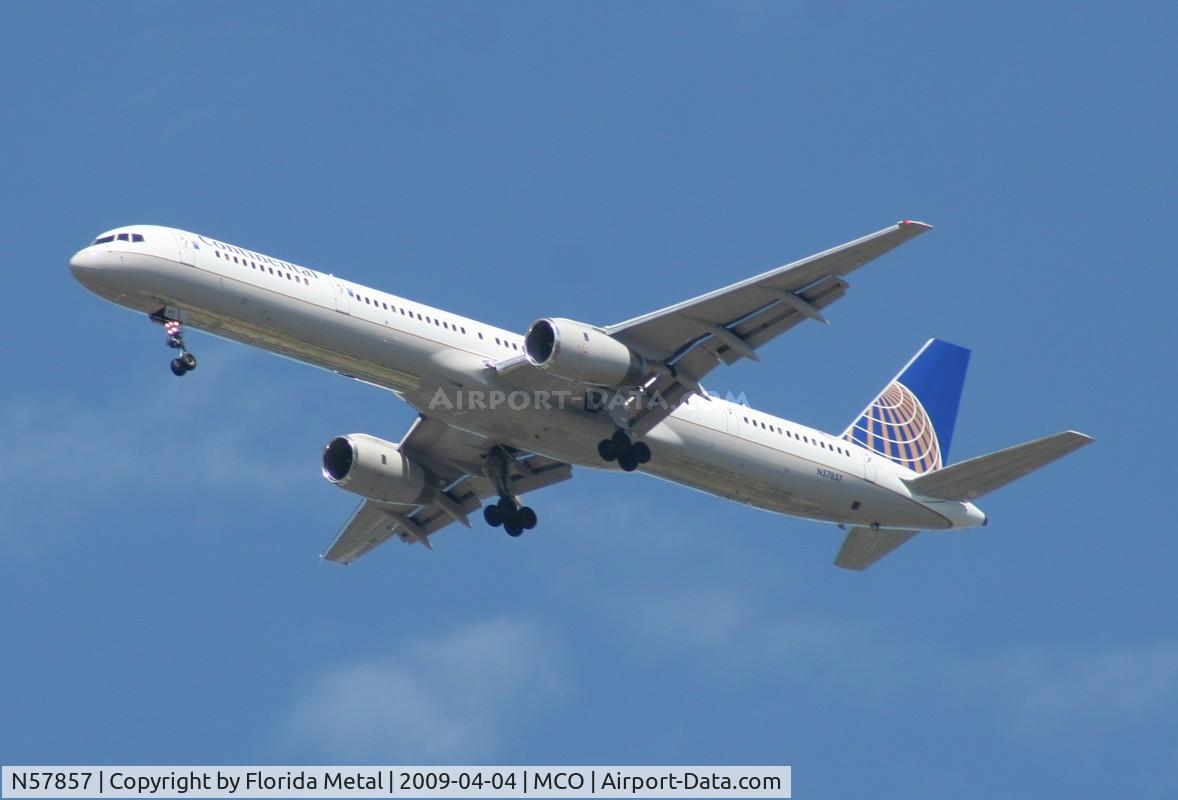N57857, 2004 Boeing 757-324 C/N 32816, Continental 757-300