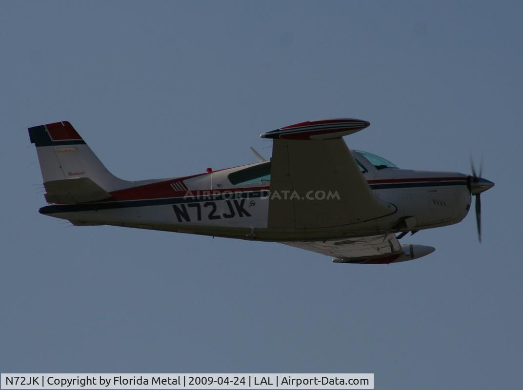 N72JK, 1989 Beech F33A Bonanza C/N CE-1376, Beech F33A