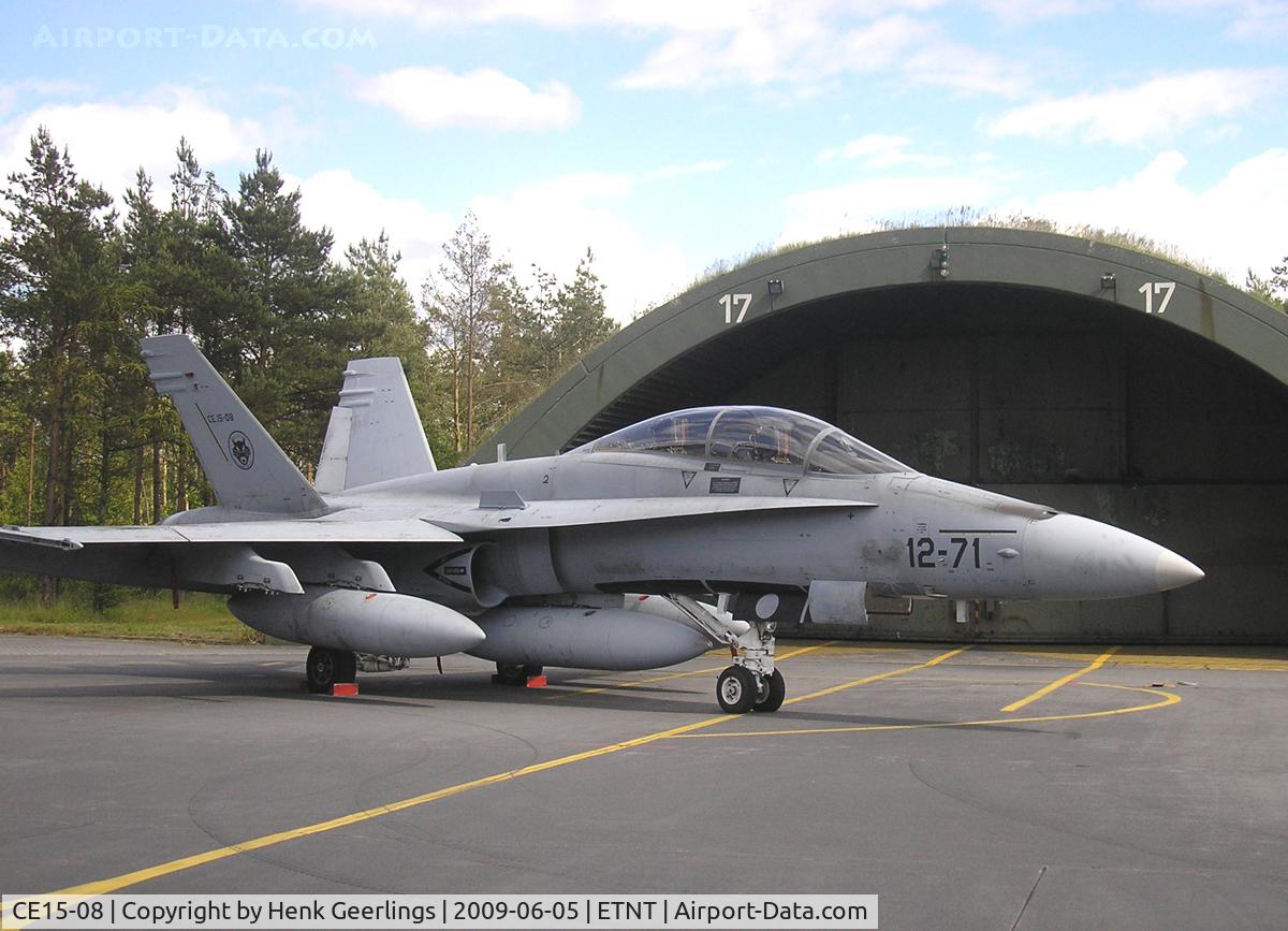 CE15-08, McDonnell Douglas EF-18BM Hornet C/N 0461/B082, Spotters day at Wittmund AFB - Germany ; code 12-71