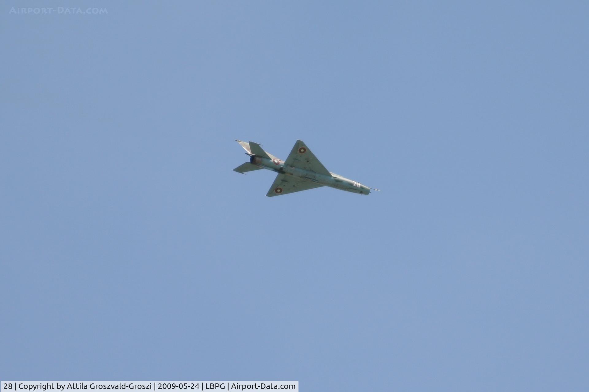 28, 1981 Mikoyan-Gurevich MiG-21UM C/N 516999375, BIAF 09 Bulgaria Plovdiv (Krumovo) LBPG Graf Ignatievo Military Air Base