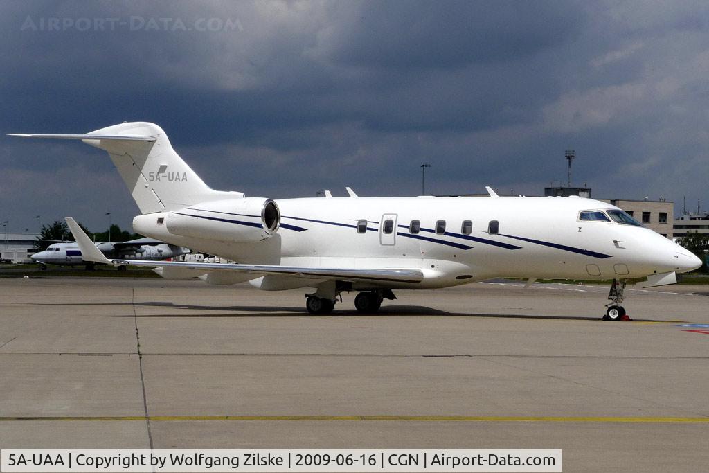 5A-UAA, 2007 Bombardier Challenger 300 (BD-100-1A10) C/N 20175, visitor