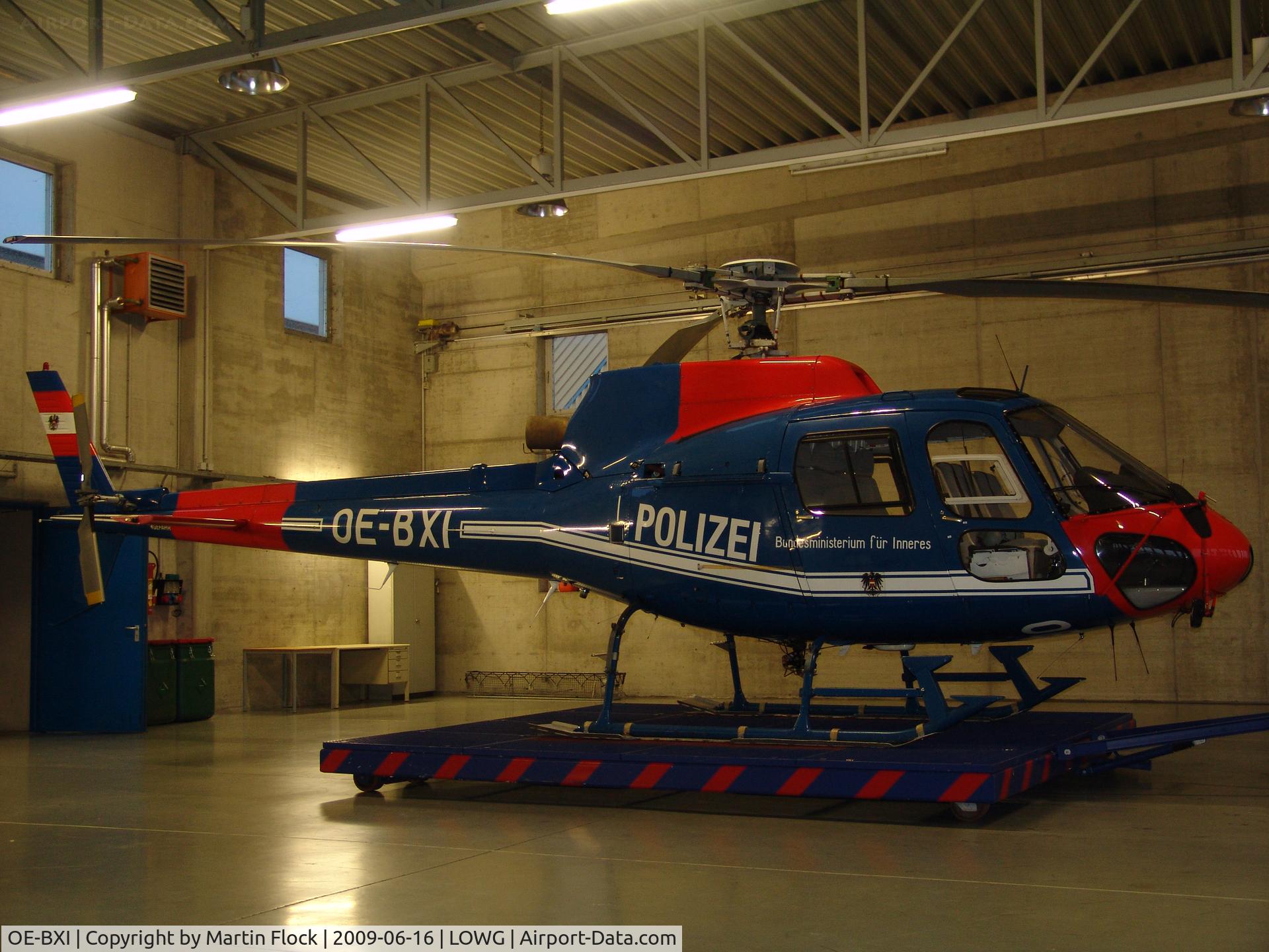 OE-BXI, Aerospatiale AS-350B-1 Ecureuil C/N 1899, .