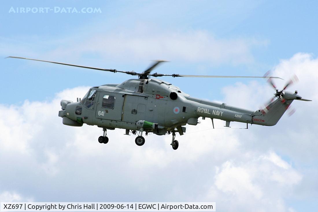 XZ697, 1980 Westland Lynx HMA.8 C/N 145, Royal Navy Lynx displaying at the Cosford Air Show