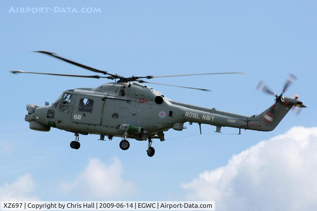 XZ697, 1980 Westland Lynx HMA.8 C/N 145, Royal Navy Lynx displaying at the Cosford Air Show