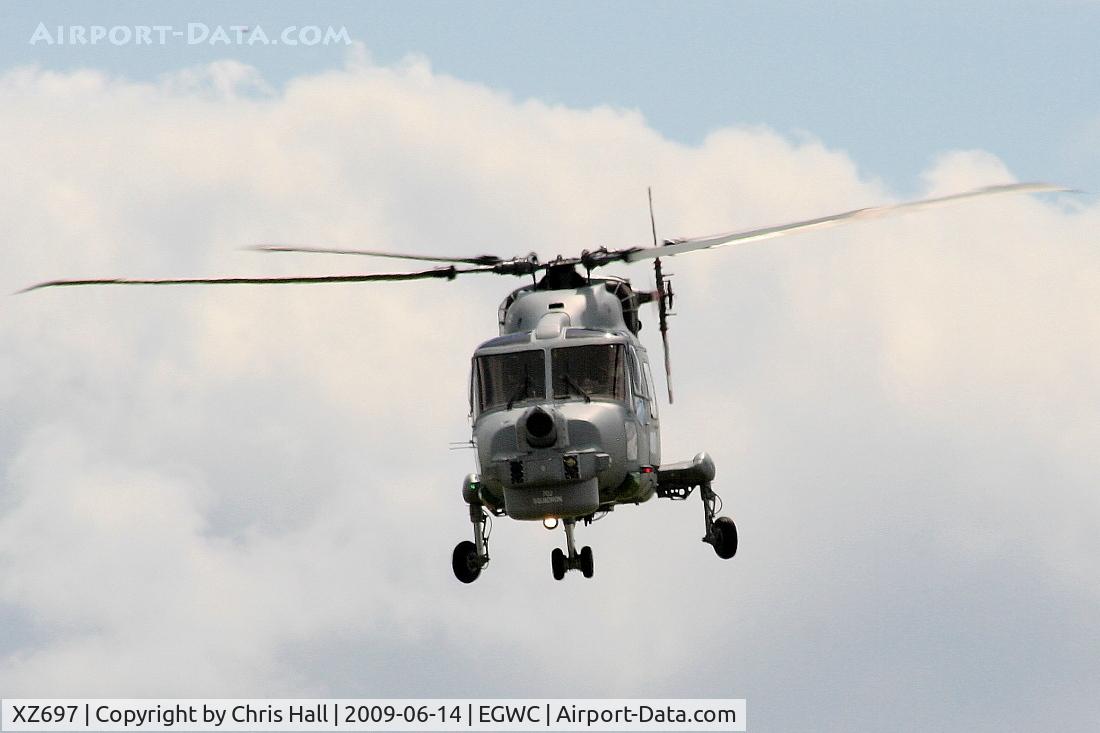 XZ697, 1980 Westland Lynx HMA.8 C/N 145, Royal Navy Lynx displaying at the Cosford Air Show