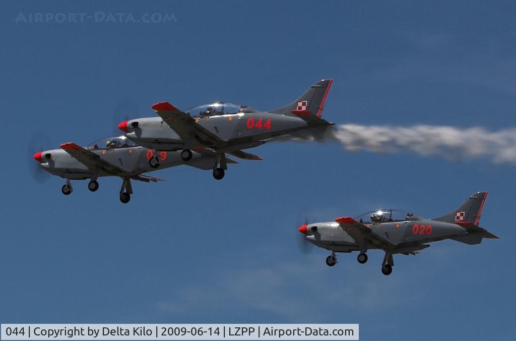 044, PZL-Okecie PZL-130TC-1 Turbo Orlik C/N 04980044, Polish Air Force Orlik Aerobatic Team 