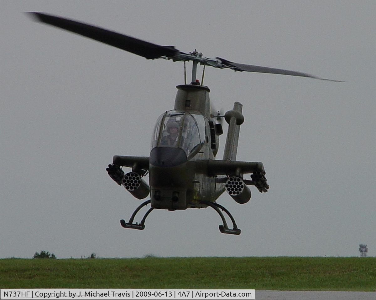 N737HF, 1967 Bell AH-1G Cobra C/N 20401, 737HF landing at Tara Field.