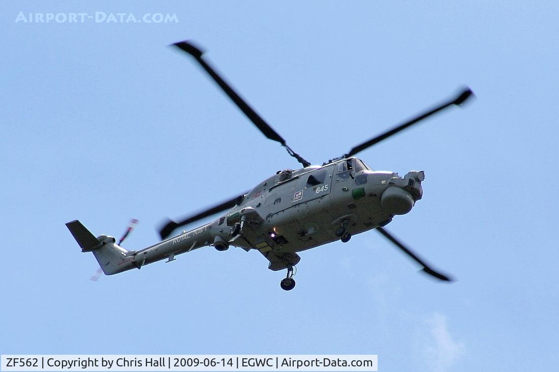 ZF562, Westland Lynx HMA.8 C/N 339, Royal Navy Lynx displaying at the Cosford Air Show