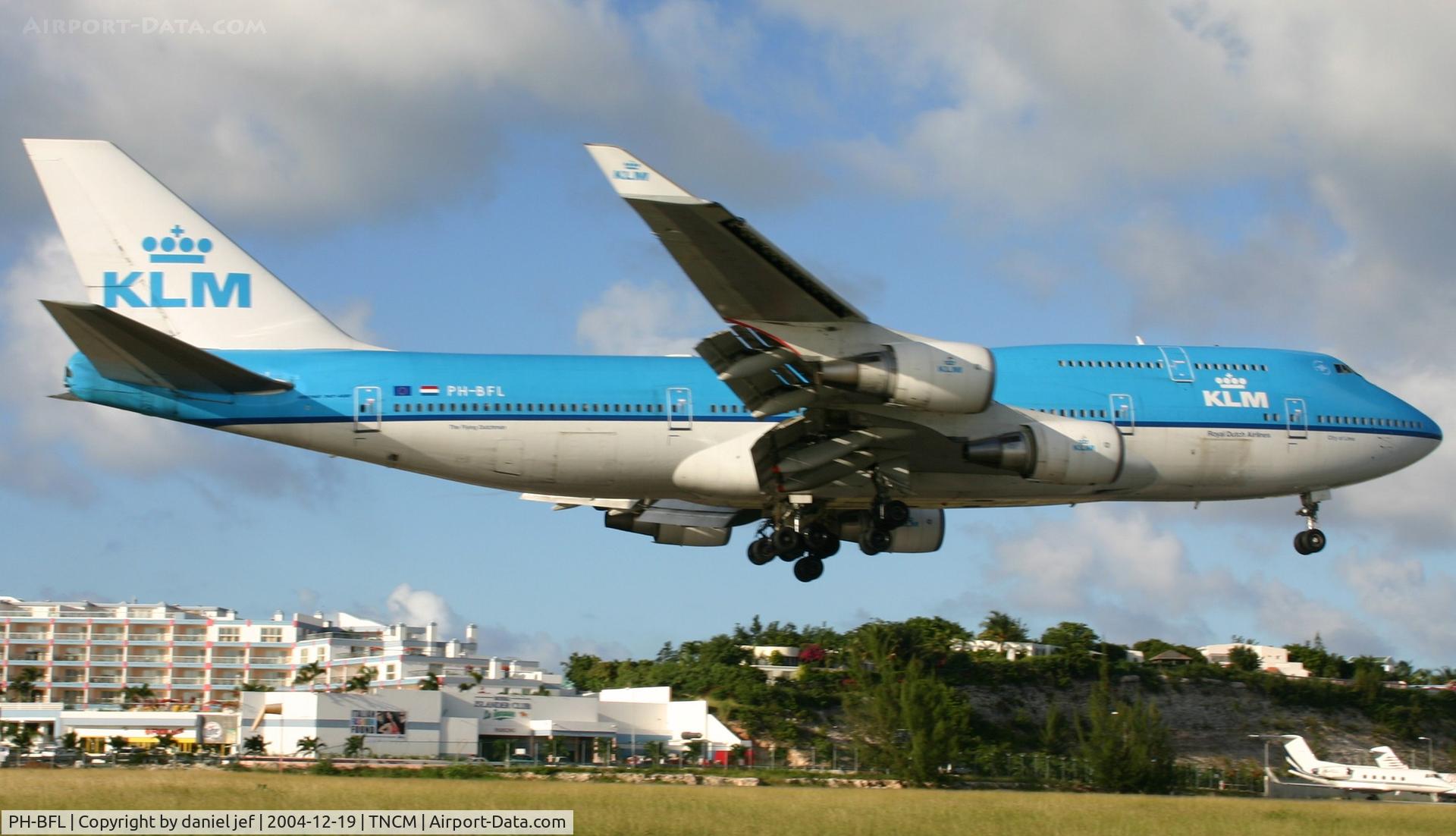 PH-BFL, 1991 Boeing 747-406 C/N 25356, Landing 10