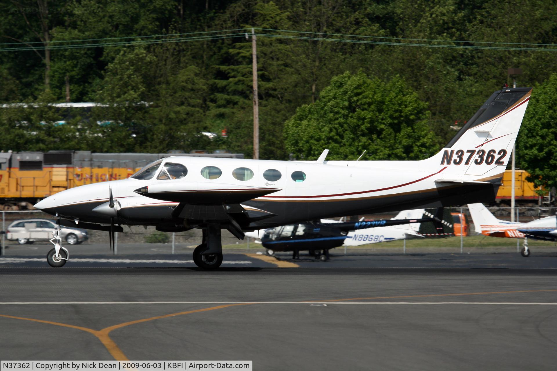 N37362, 1977 Cessna 340A C/N 340A0367, KBFI