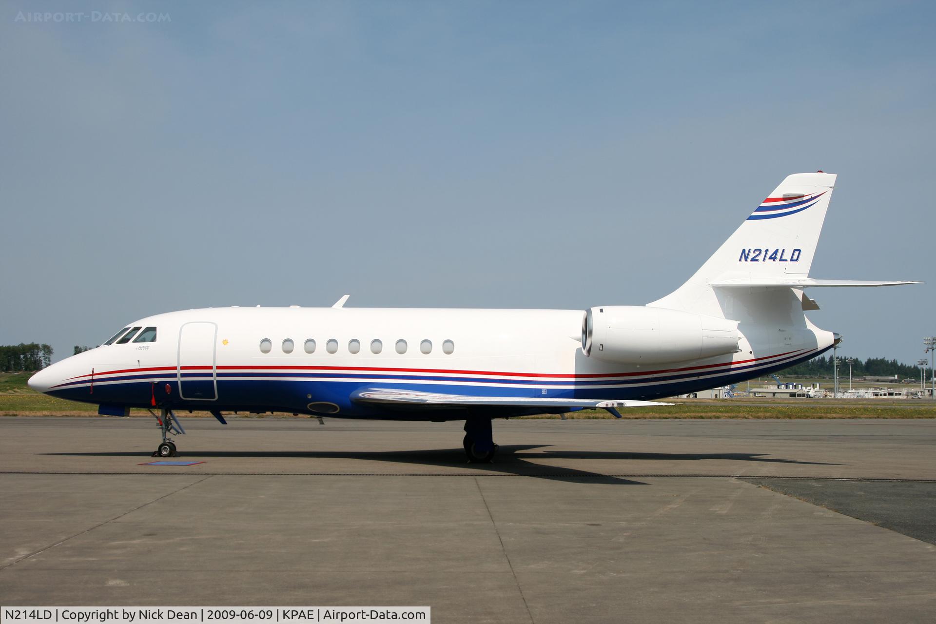 N214LD, 1996 Dassault Falcon 2000 C/N 41, KPAE