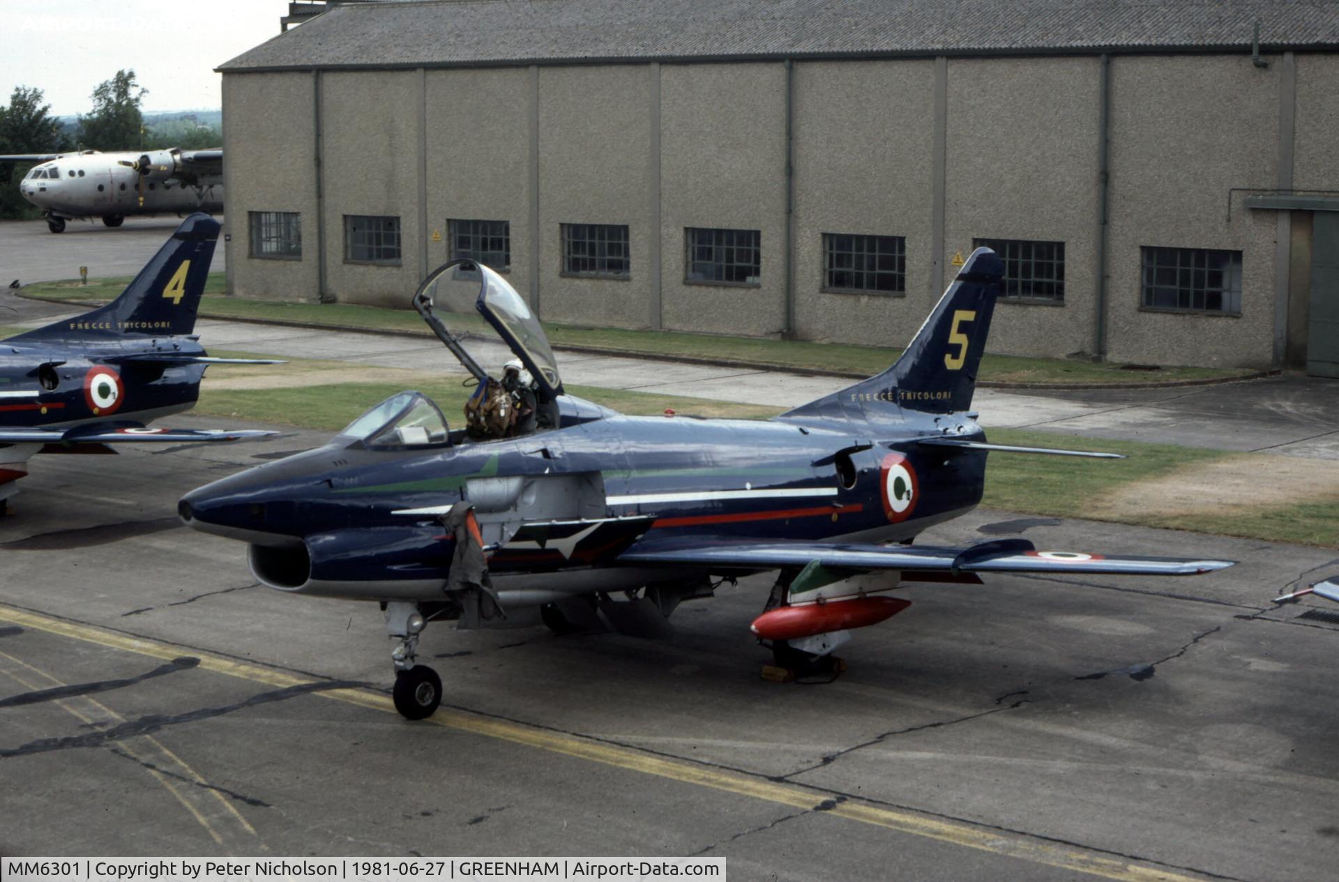 MM6301, Fiat G-91PAN C/N 165, G-91PAN number 5 of the Frecce Tricolori aerobatic display team at the 1981 Intnl Air Tattoo at RAF Greenham Common.