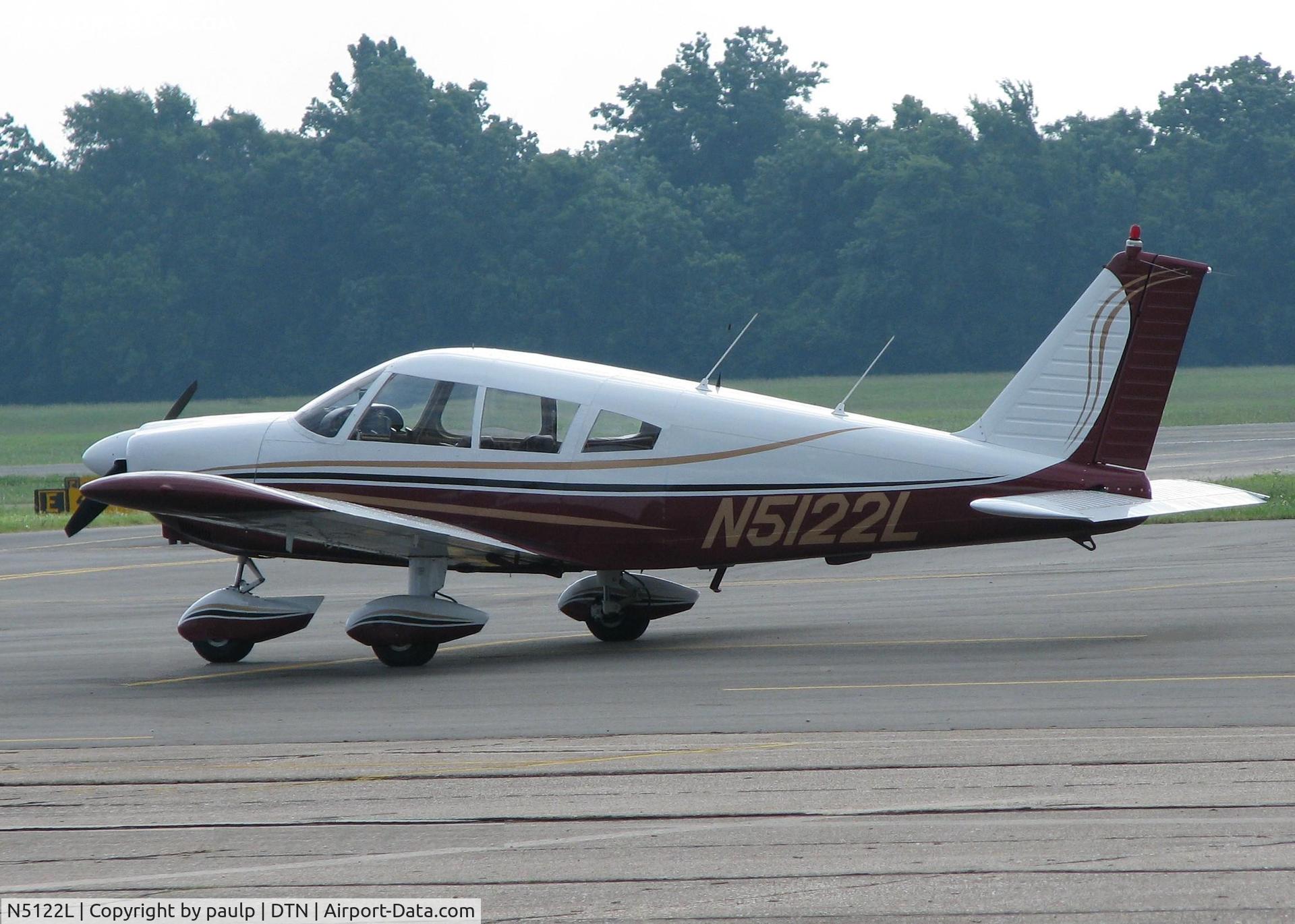 N5122L, 1967 Piper PA-28-180 C/N 28-4405, At Downtown Shreveport.