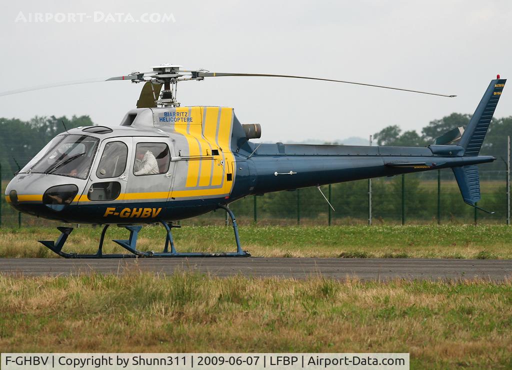 F-GHBV, Aerospatiale AS-350BA Ecureuil C/N 1544, Used for first flight during LFBP Open Day 2009