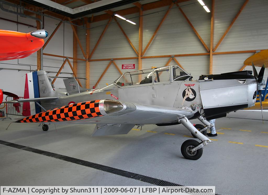 F-AZMA, Nord 3202 Master C/N 65, Displayed during LFBP Open Day 2009