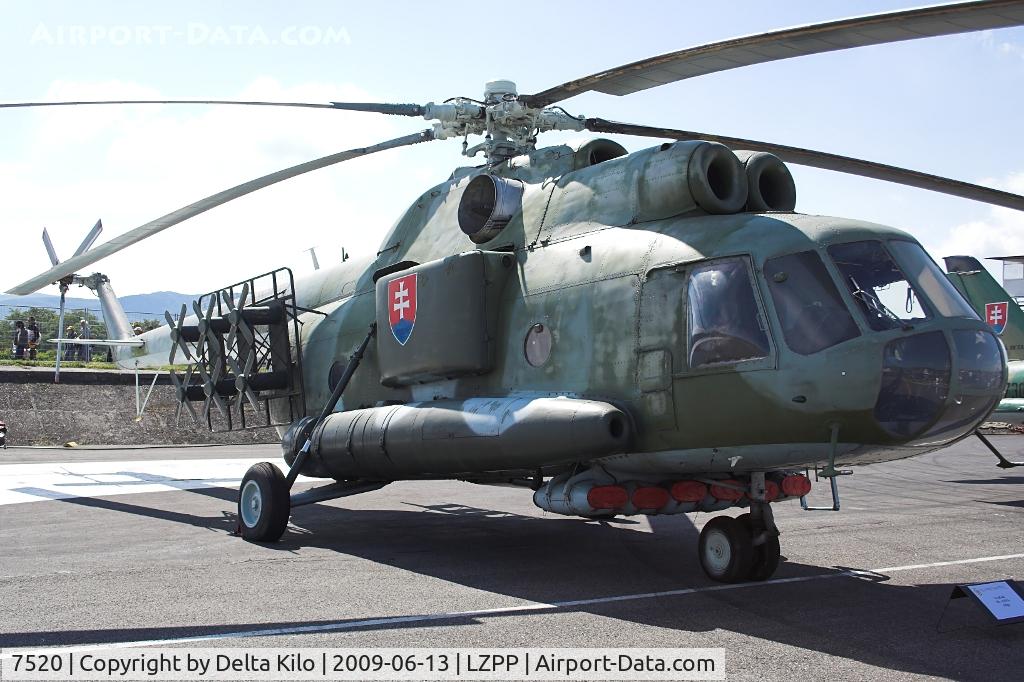 7520, Mil Mi-8PPA Hip C/N 9787520, Slovak Air Museum 