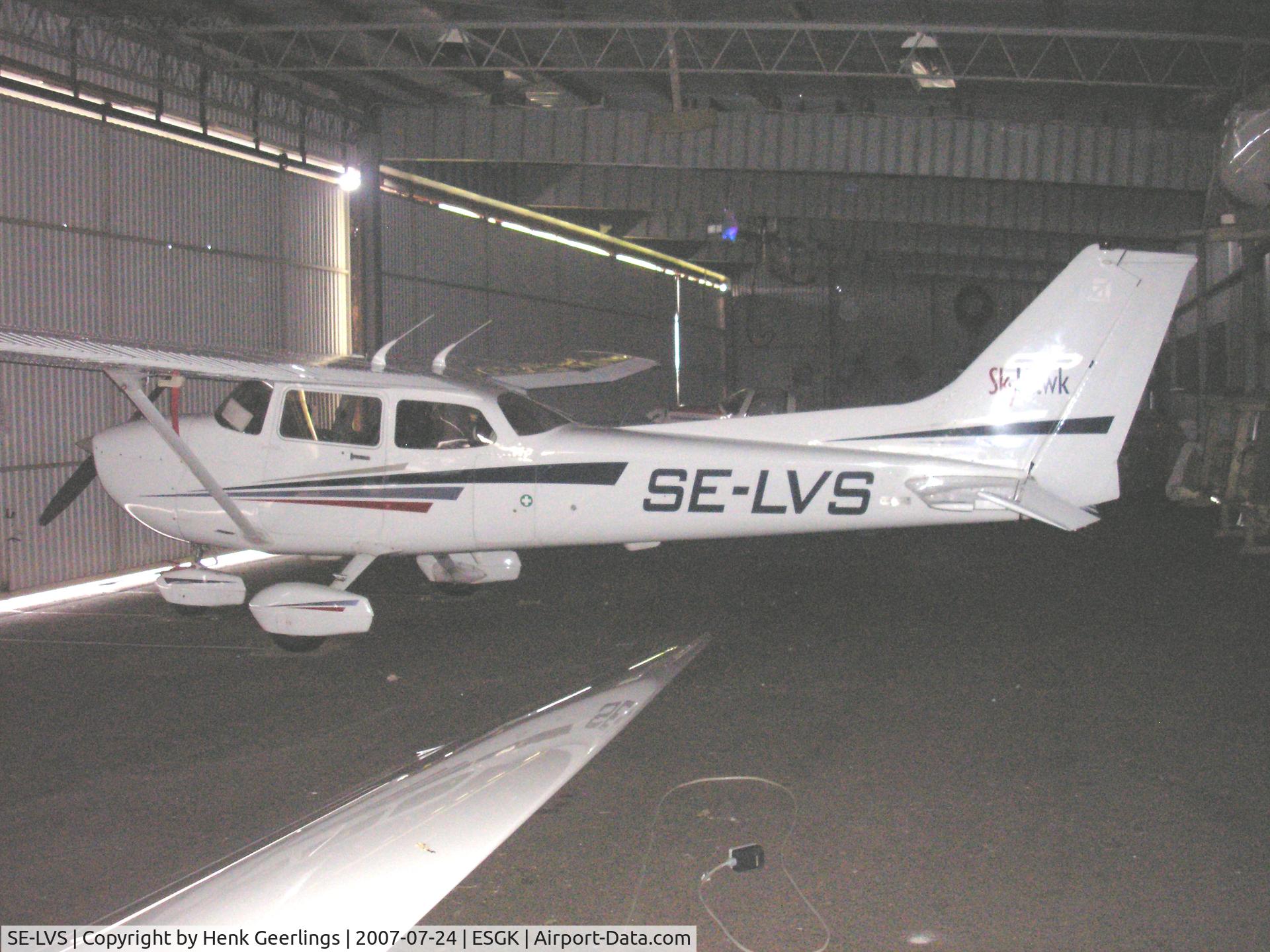 SE-LVS, Reims F172SP C/N 172S8706, Falkoping Airport - Sweden ESGK