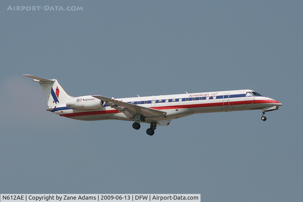 N612AE, 1998 Embraer EMB-145EP (ERJ-145EP) C/N 145079, American Eagle at DFW