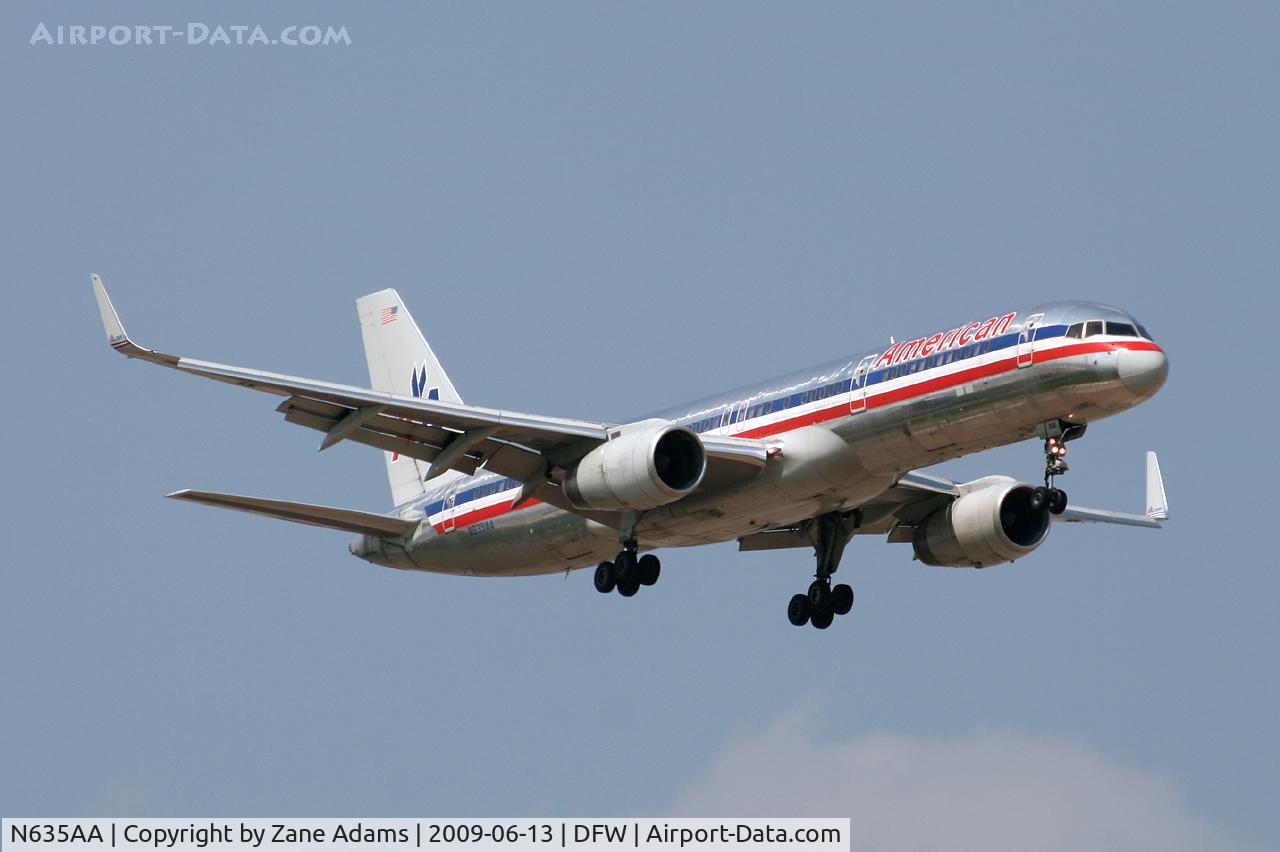 N635AA, 1990 Boeing 757-223 C/N 24593, American Airlines at DFW