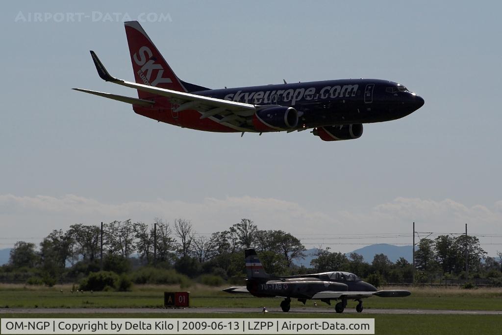 OM-NGP, 2007 Boeing 737-7GL C/N 34760, SkyEurope