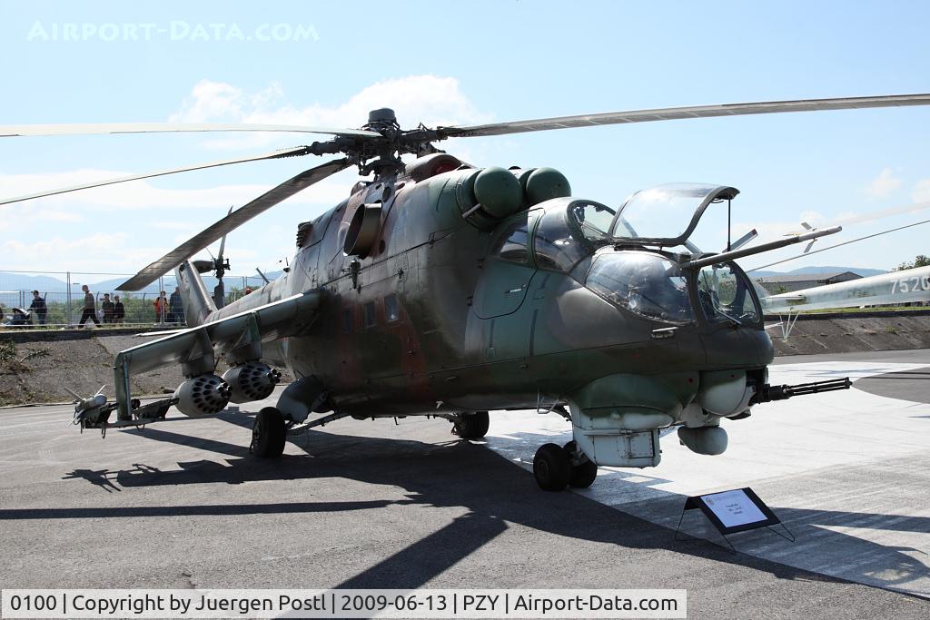 0100, Mil Mi-24D Hind D C/N M340100, Slovak Air Force Mi-24D Hind
