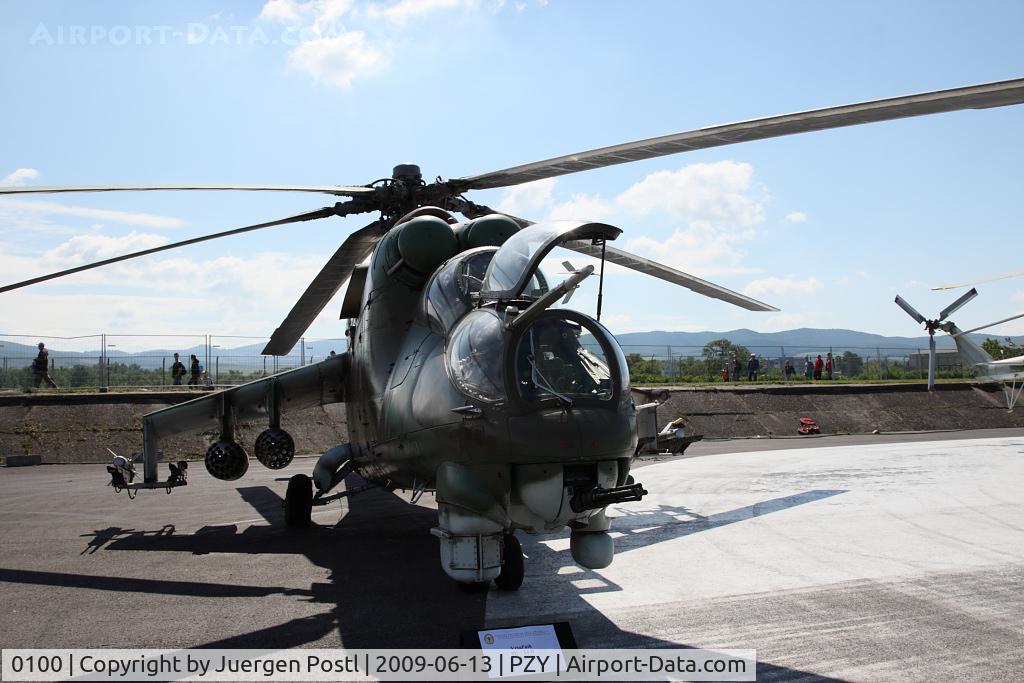 0100, Mil Mi-24D Hind D C/N M340100, Slovak Air Force Mi-24D Hind