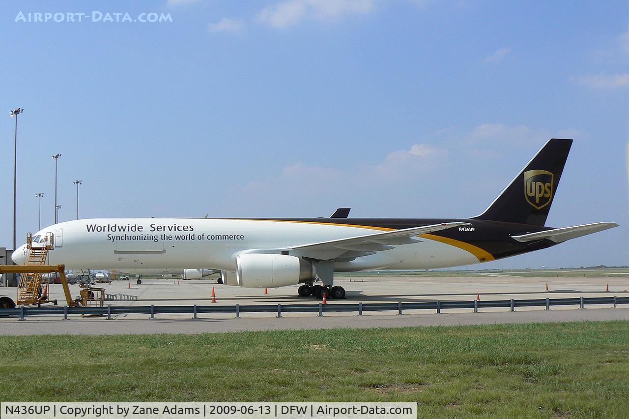 N436UP, 1994 Boeing 757-24APF C/N 25467, On the UPS ramp at DFW