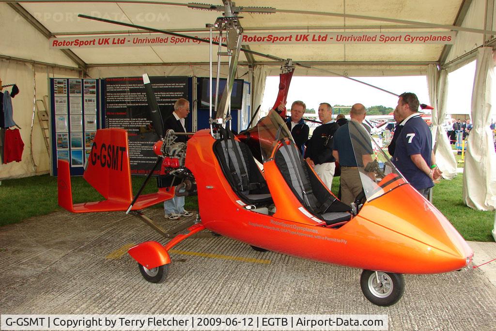 G-GSMT, 2008 Rotorsport UK MTOsport C/N RSUK/MTOS/001, exhibited at 2009 AeroExpo at Wycombe Air Park