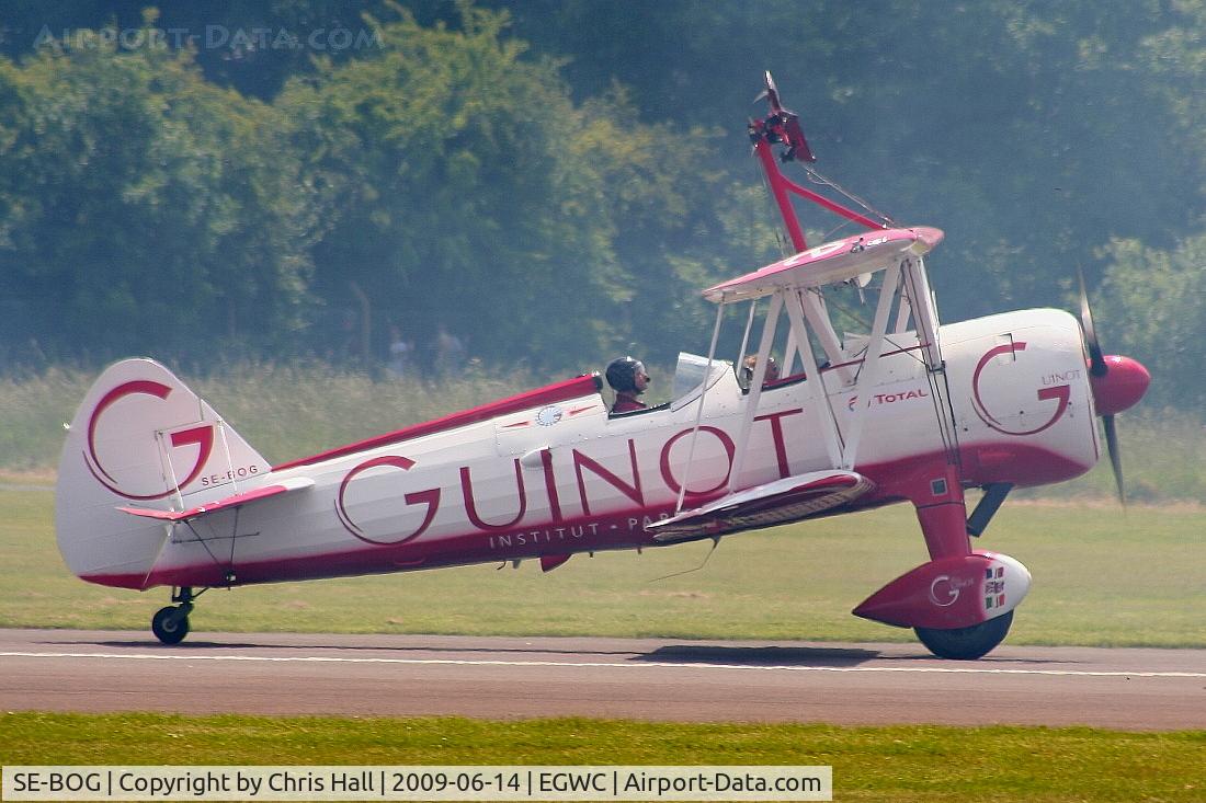 SE-BOG, 1942 Boeing N2S-3 Kaydet (B75N1) C/N 75-7128, Team Guinot Boeing Stearman displaying at the Cosford Air Show
