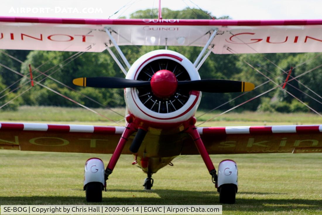SE-BOG, 1942 Boeing N2S-3 Kaydet (B75N1) C/N 75-7128, Team Guinot Boeing Stearman displaying at the Cosford Air Show