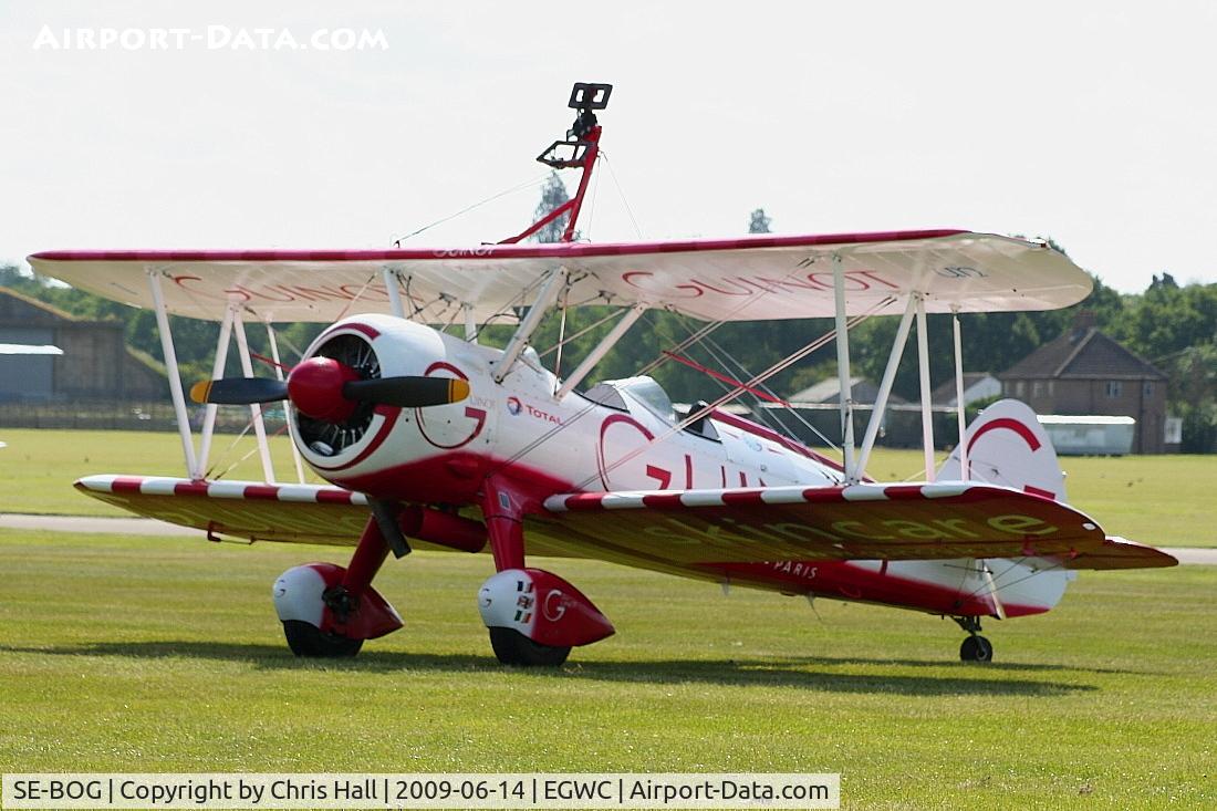 SE-BOG, 1942 Boeing N2S-3 Kaydet (B75N1) C/N 75-7128, Team Guinot Boeing Stearman displaying at the Cosford Air Show