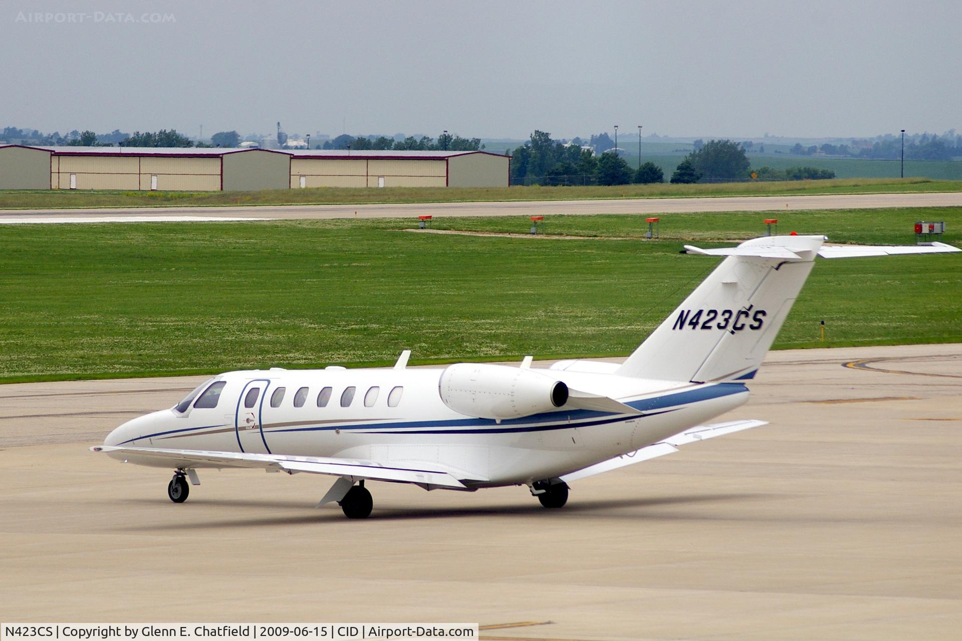 N423CS, 2006 Cessna 525B C/N 525B0121, Taxiing to Ruway 13 for departure