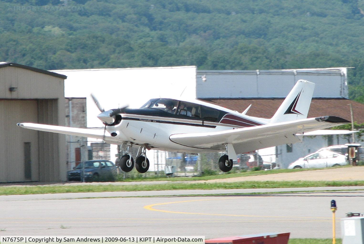 N7675P, 1961 Piper PA-24-250 Comanche C/N 24-2844, Arriving at the 2009 WRAP Fly-In Pancake Breakfast