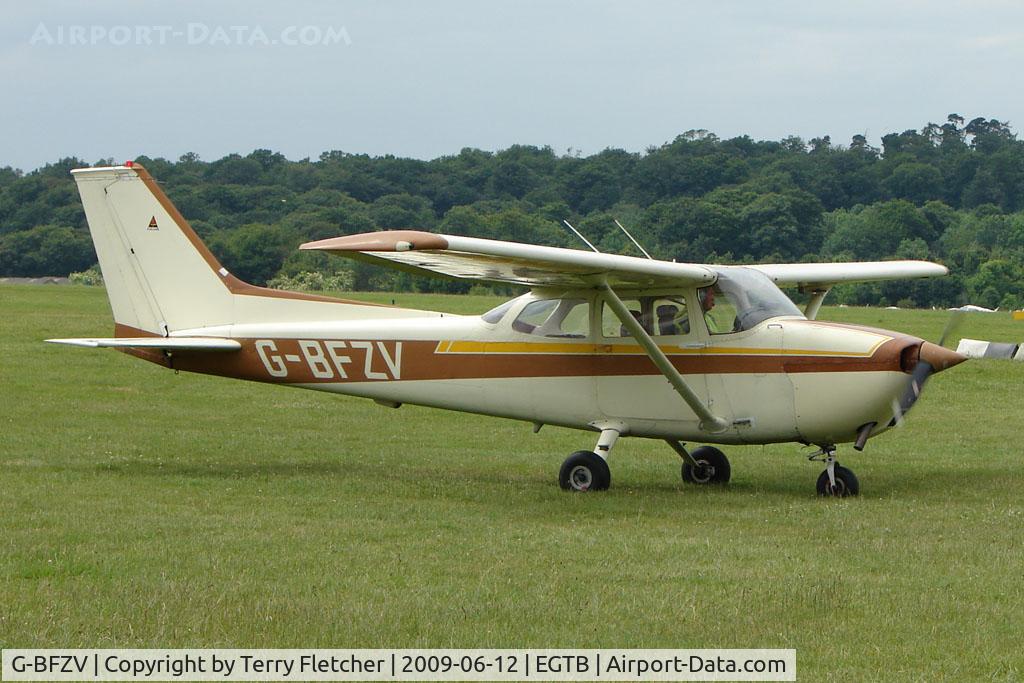 G-BFZV, 1974 Reims F172M Skyhawk Skyhawk C/N 1093, Visitor to 2009 AeroExpo at Wycombe Air Park