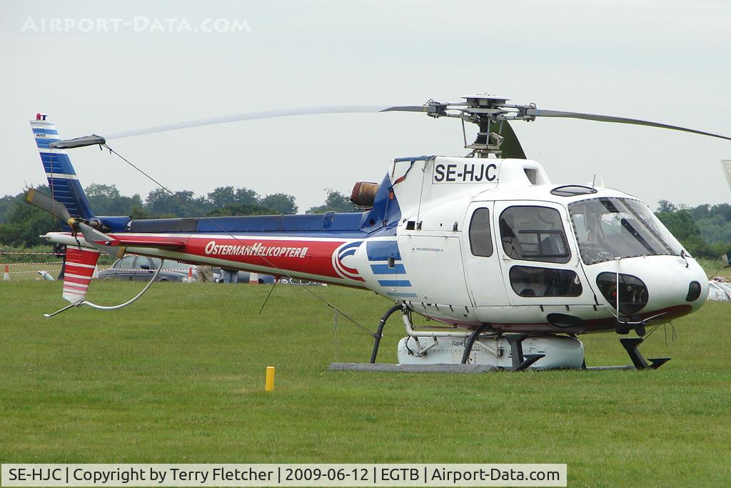 SE-HJC, 1986 Aerospatiale AS-350B-2 Ecureuil C/N 1940, Visitor to 2009 AeroExpo at Wycombe Air Park