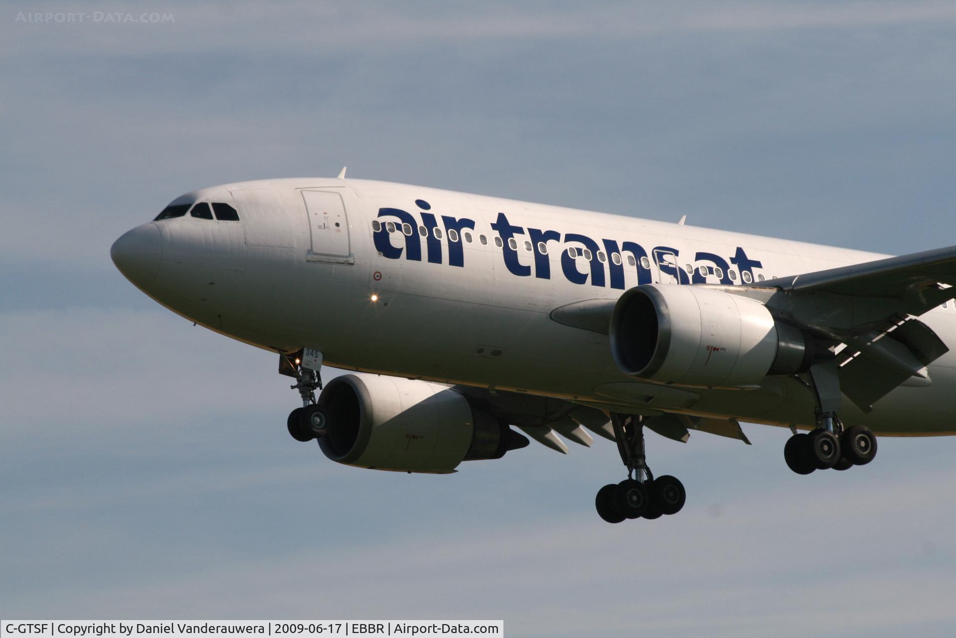 C-GTSF, 1988 Airbus A310-304 C/N 472, arrival of flight TSC152 to rwy 25L