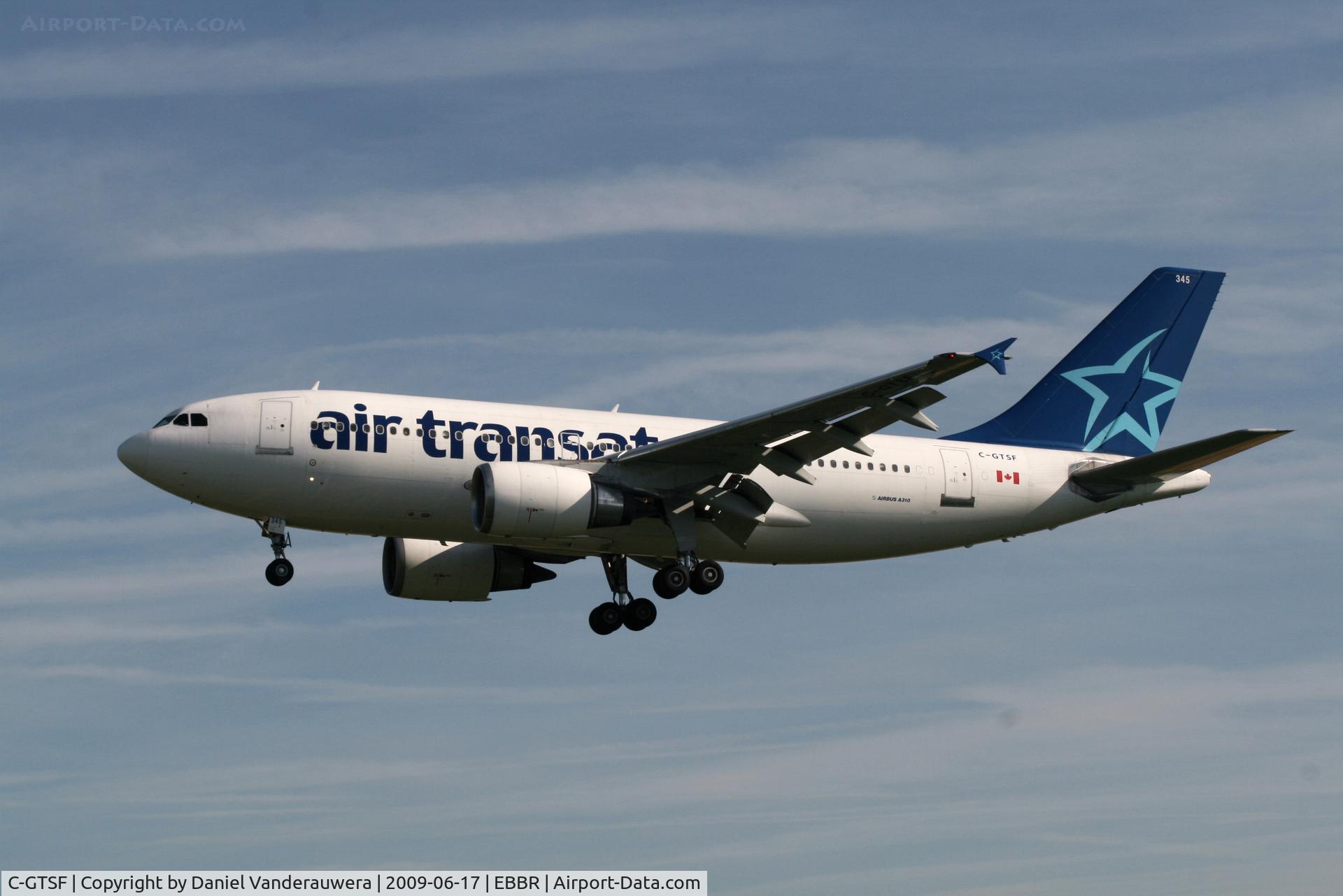 C-GTSF, 1988 Airbus A310-304 C/N 472, flight TSC152 is descending to rwy 25L