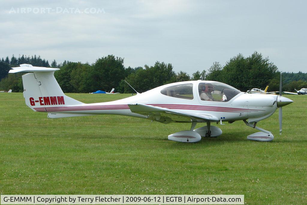 G-EMMM, 2007 Diamond DA-40 Diamond Star C/N 40.753, Visitor to 2009 AeroExpo at Wycombe Air Park