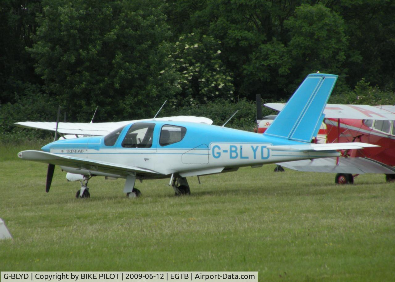 G-BLYD, 1985 Socata TB-20 Trinidad C/N 518, AEROEXPO LONDON 2009