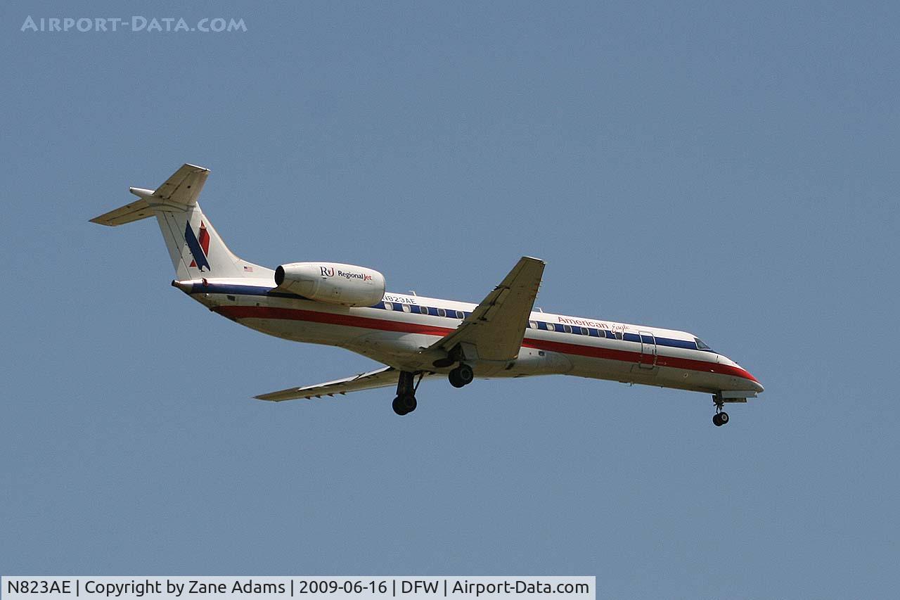 N823AE, 2002 Embraer ERJ-140LR (EMB-135KL) C/N 145582, American Eagle at DFW
